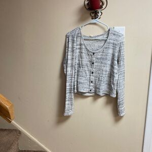 Chic Gray Button-Up Crop Top